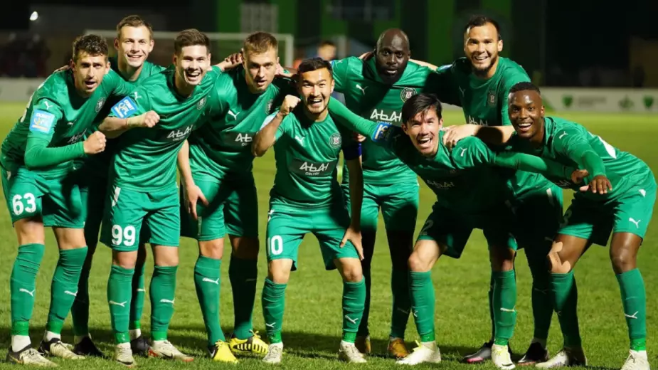 Еще три казахстанских клуба станут частными