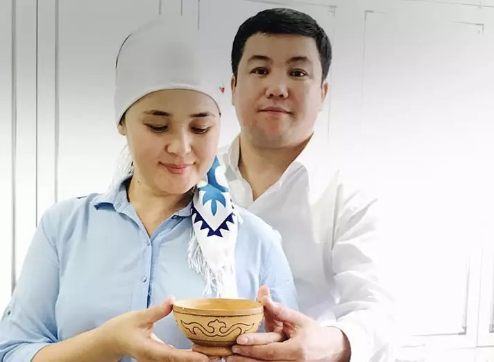 “Мөлдірдің анасы ерте кеткен“. Танымал журналист қызу талқыланып жатқан тақырыпқа үн қатты