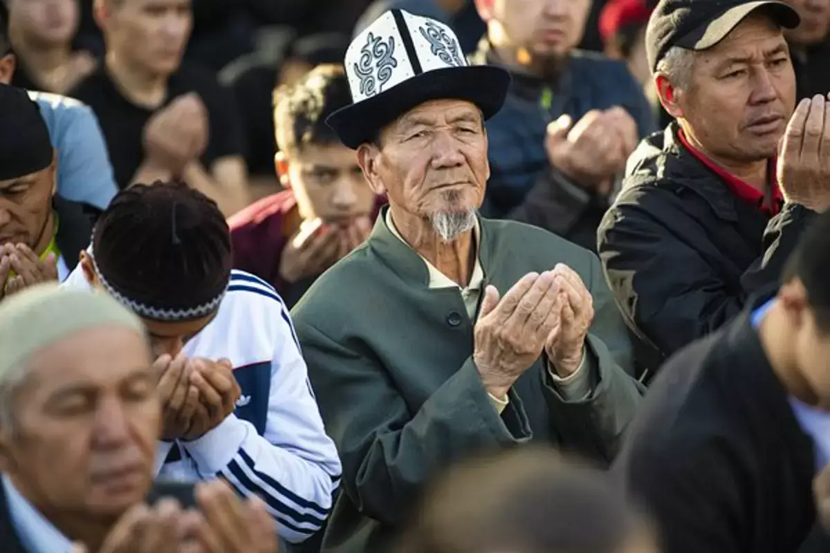 Рамадан-2026 в Казахстане: когда начинать сухур и ифтар, чтобы получить благословение - новости на Lada.kz 04.11.2025