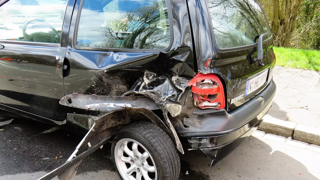 Ақтөбеде 17 жастағы студент көлік қағып, қаза тапты 