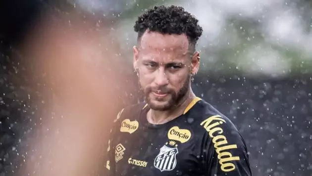 Неймар исполнил безумный штрафной с финтом и взорвал соцсети (Видео)