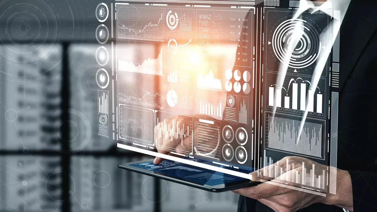 Илон Маск 2030 жылға қарай смартфондар жойылады деп болжады