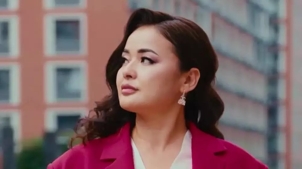 Экс-супругу Турсынбека Кабатова оштрафовали почти на 600 тысяч тенге