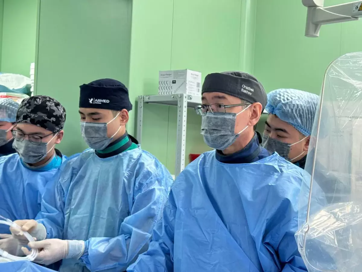 В ГКЦ Алматы применяют новый метод - ультразвуковую литотрипсию