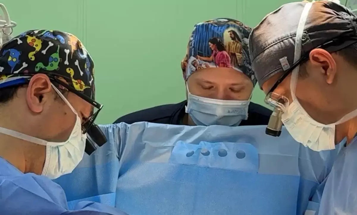 Городской кардиологический центр Алматы включен в перечень центров по трансплантации сердца