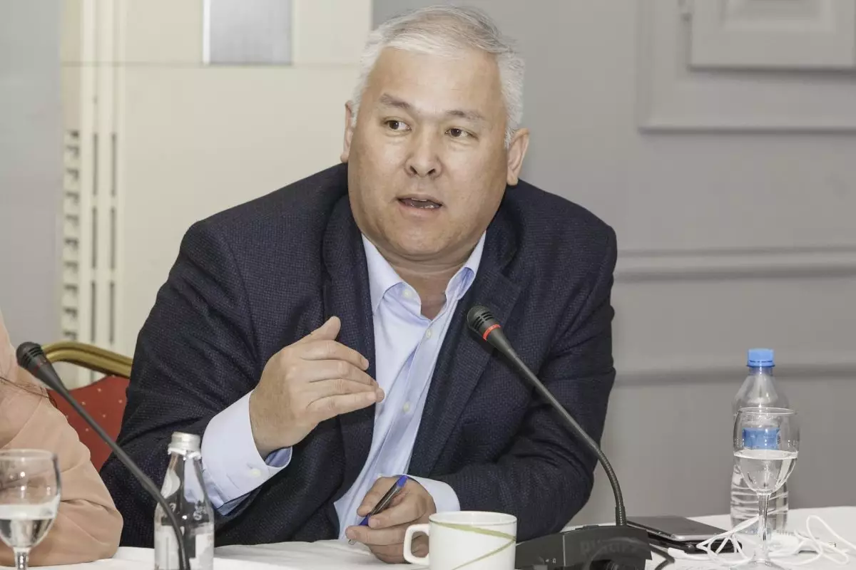 Бұдан былай әрбір шенеунік қол қойған нысан үшін 10 жыл бойы жауап береді— депутат Мұрат Әбенов