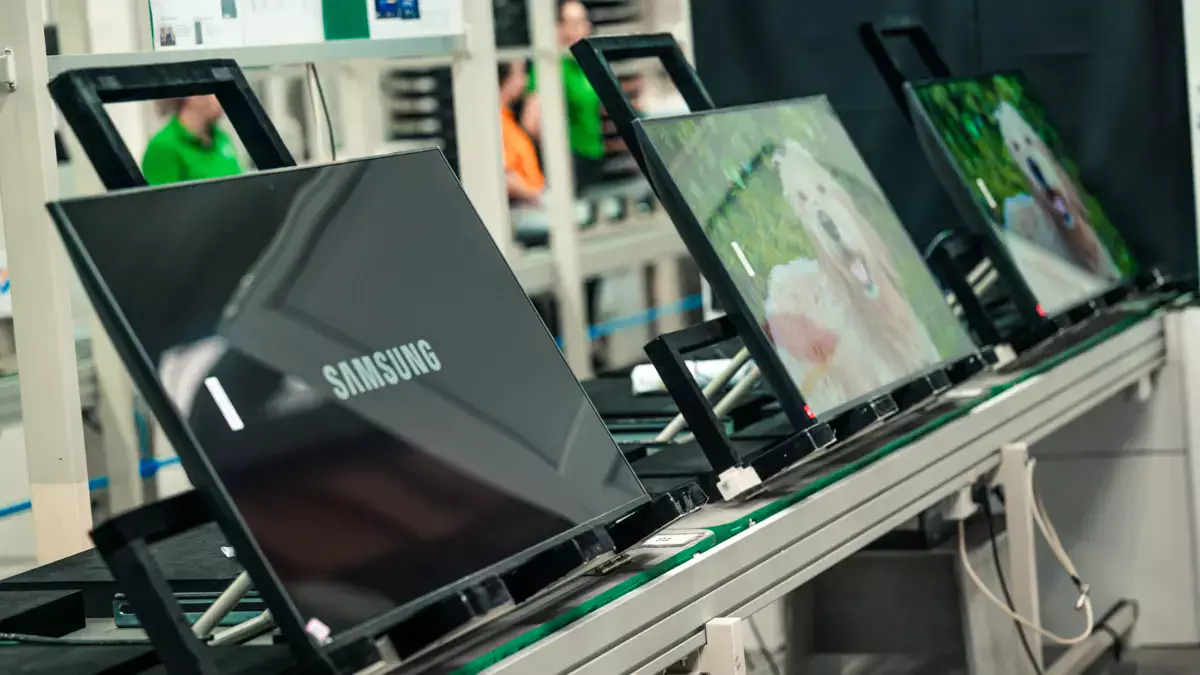 Silk Road Electronics запускает выпуск техники 2026 года и укрепляет позиции лидера в отрасли - новости на Lada.kz 04.11.2025