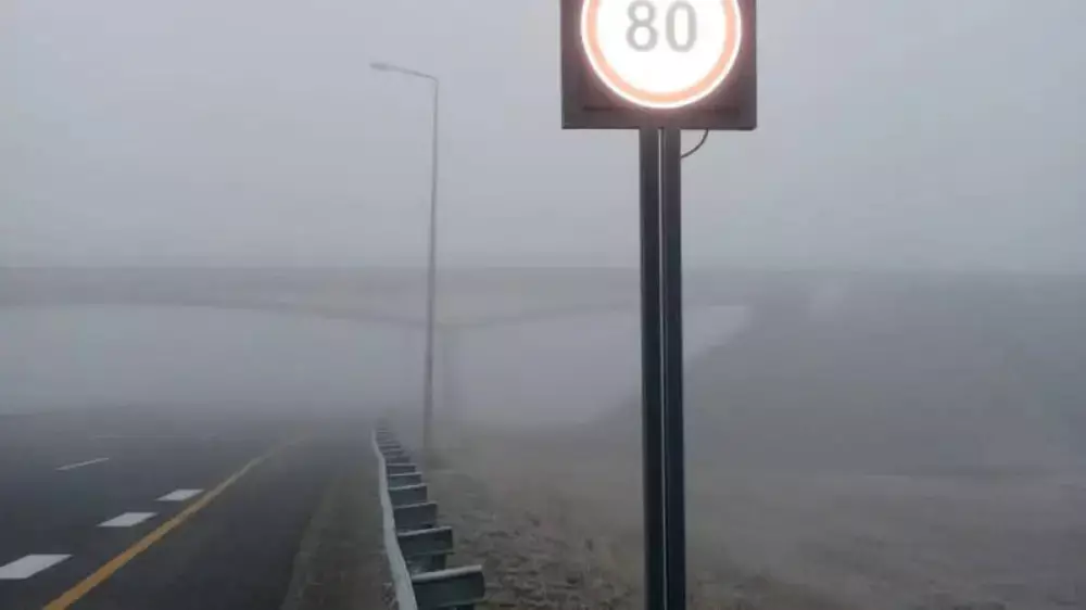 Дороги перекрыли в регионах Казахстана