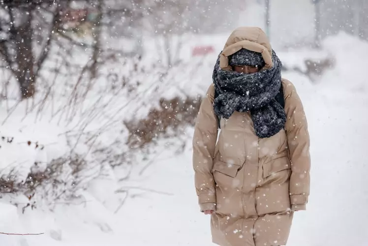 Казахстан накроют метели, гололед и порывистый ветер