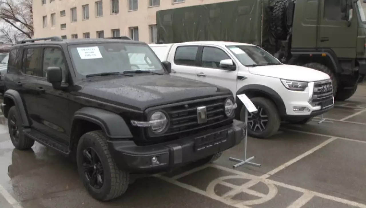 Погранслужба КНБ обновила автопарк