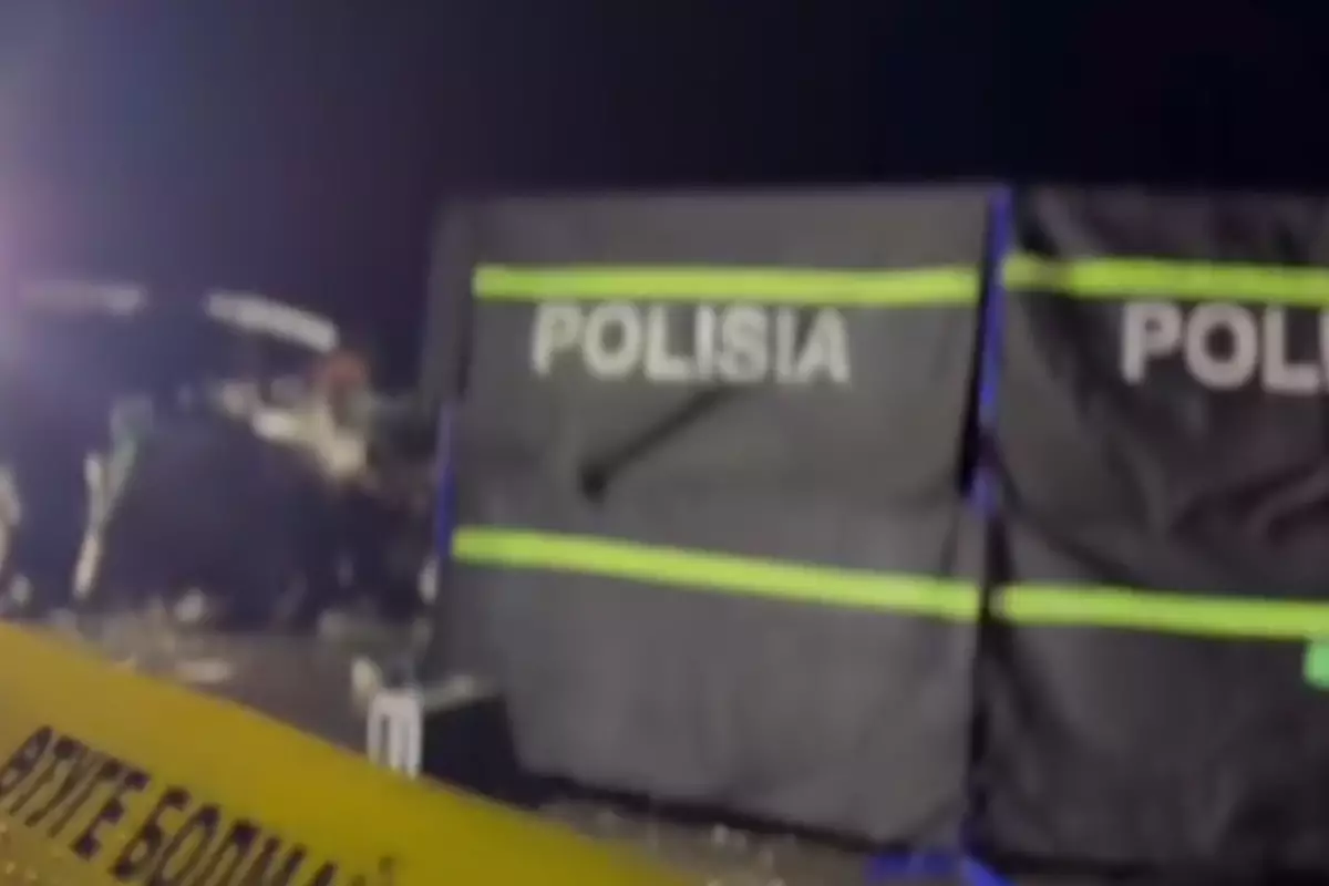 Пятеро насмерть: минивэн врезался в ЗИЛ в ВКО