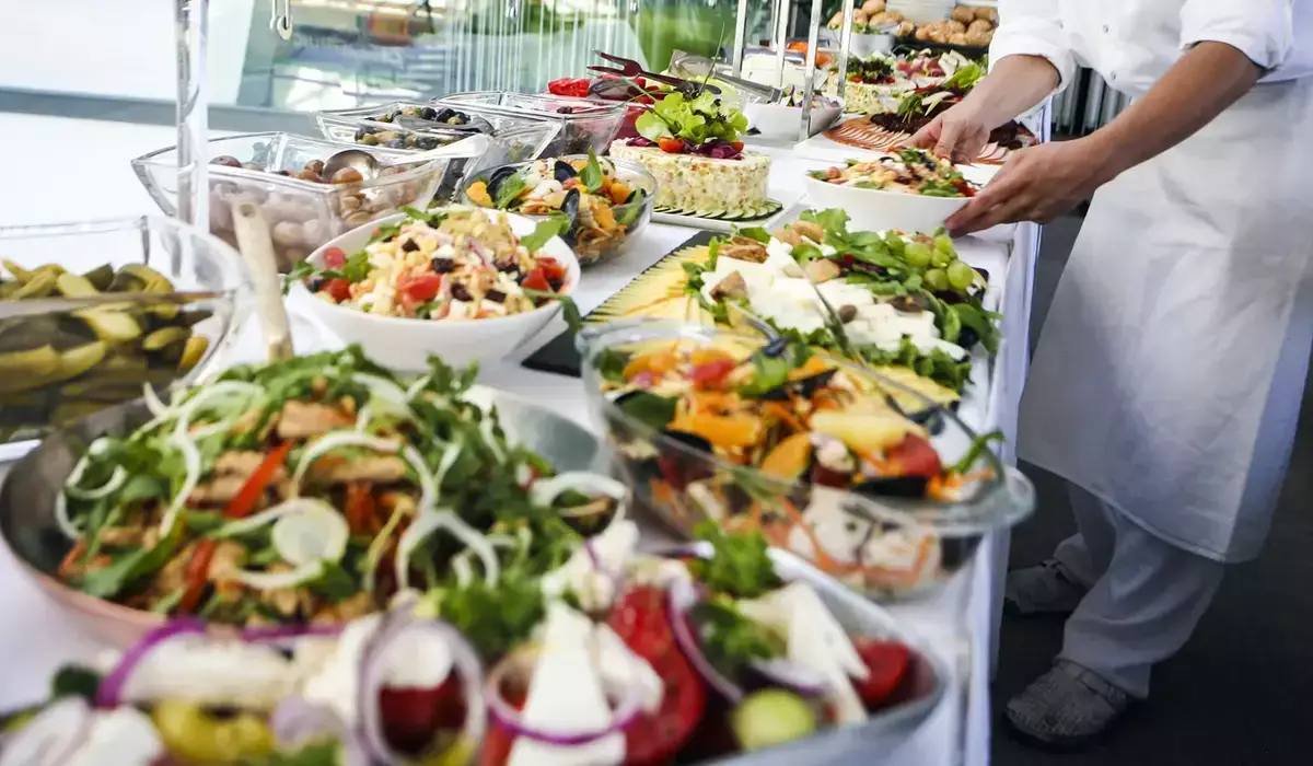 Массовое отравление гостей на тое в Аркалыке: санврачи назвали причину