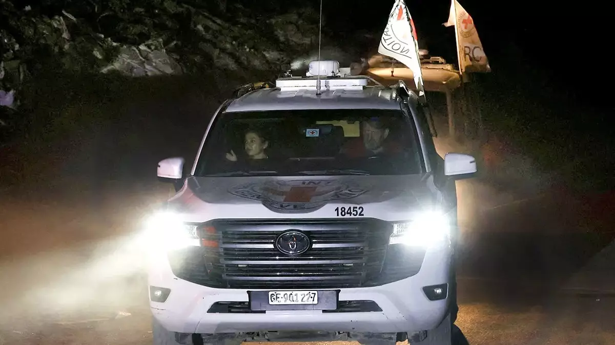 ХАМАС передал останки еще одной израильской заложницы в ходе продолжающегося обмена в рамках перемирия в Газе.