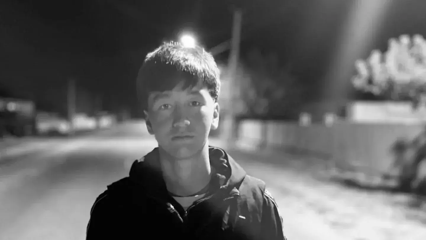 Түркістанда 17 жастағы жігіт оққа ұшты