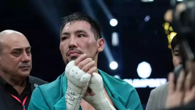 Әлімханұлының төрт титул үшін айқасын Кроуфорд бүлдіргелі тұр