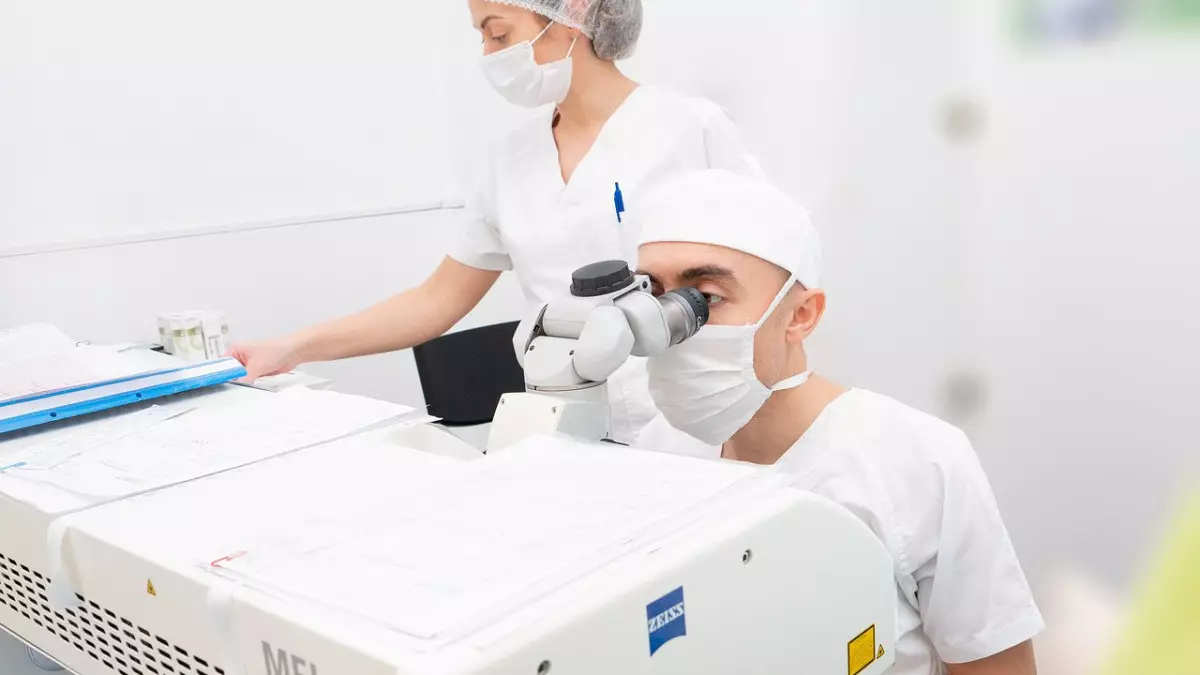 Дәрігерлер 4200 шақырым қашықтықтағы науқастың көзіне операция жасады