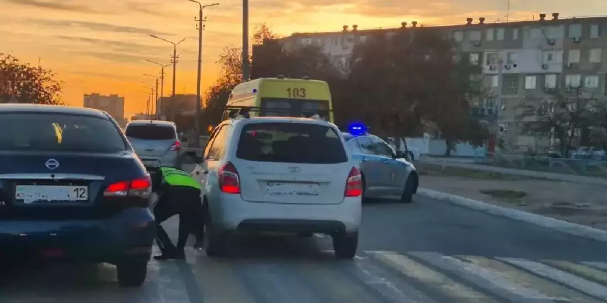 Ақтауда жаяу жүргіншілер жолында 7 жасар баланы көлік қағып кетті