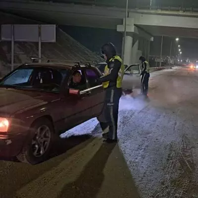 Водителям с летними шинами запретили выезжать на трассы Карагандинской области