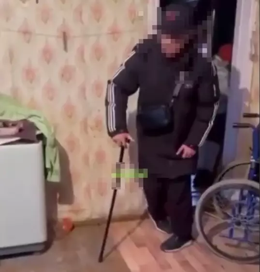 В Семее мужчина притворялся инвалидом