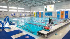 Алматы әкімі спорт кешені мен Ұлттық кітапханаға барды