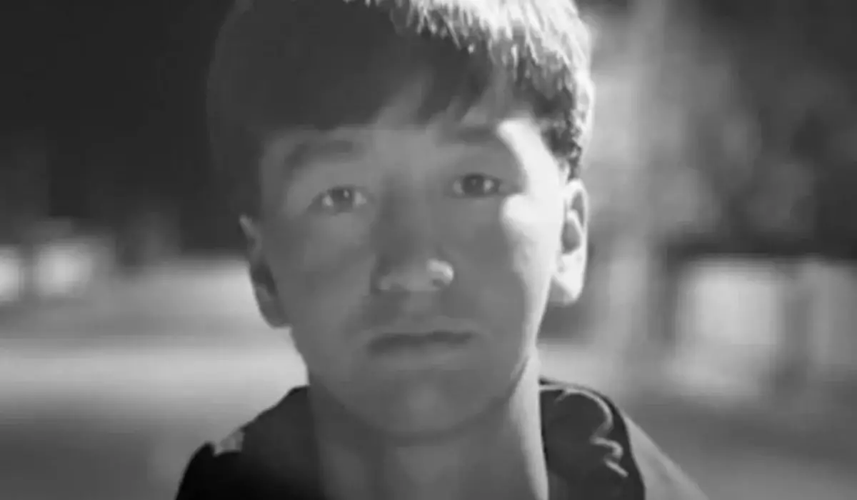 «Желкесінен сүйреп, жүрегінен атқан»: Түркістан облысындағы атыста 17 жастағы бозбала көз жұмды