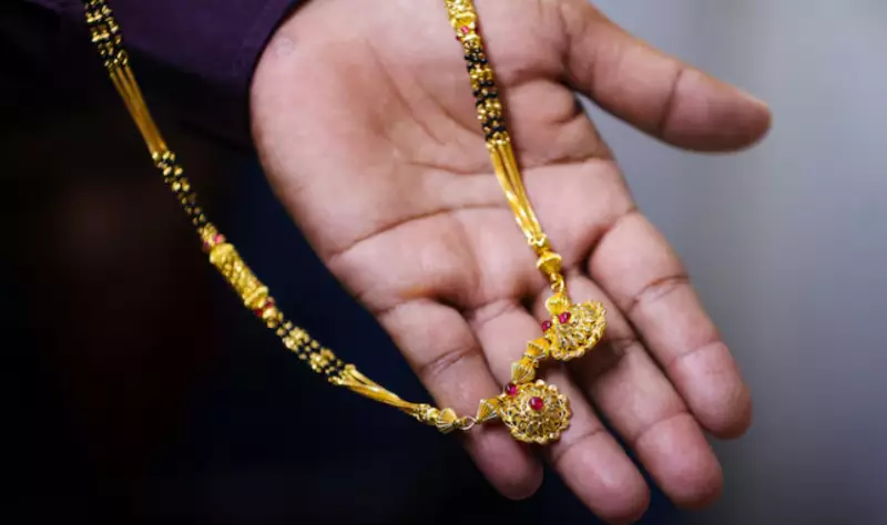 Золото отыгрывает падение: инвесторы ждут данные о занятости в США