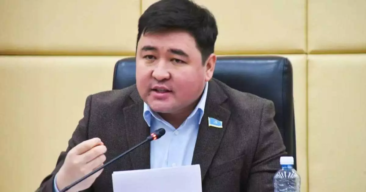  Банктер несие алдыру үшін халықты жиі мазалайды - депутат 