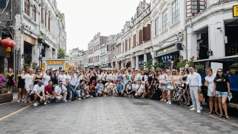 150 лучших турагентов Казахстана отправили на Хайнань. Чем их удивил Китай