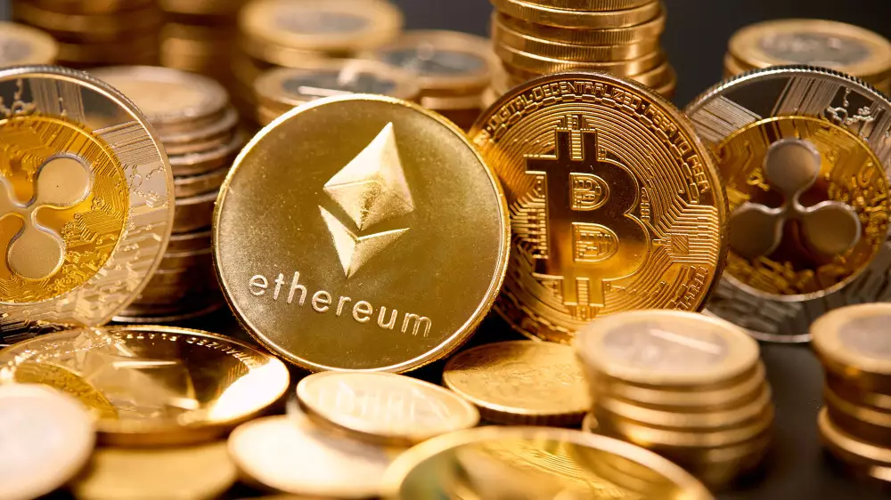 Часть средств Нацфонда и золотовалютных резервов могут вложить в крипту