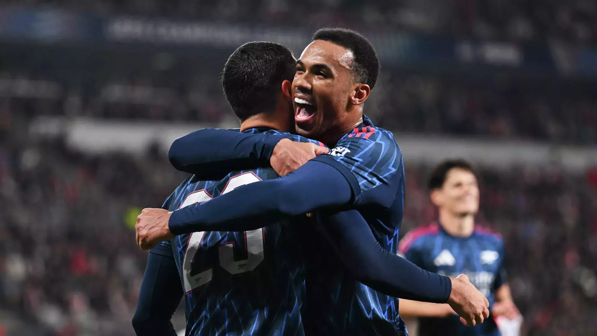 "Арсенал" разгромил "Славию" в Лиге чемпионов