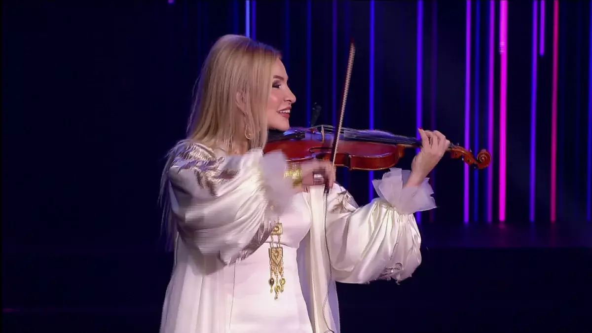 Жүректен жүрекке: Алматыда қайырымдылық кеш өтті