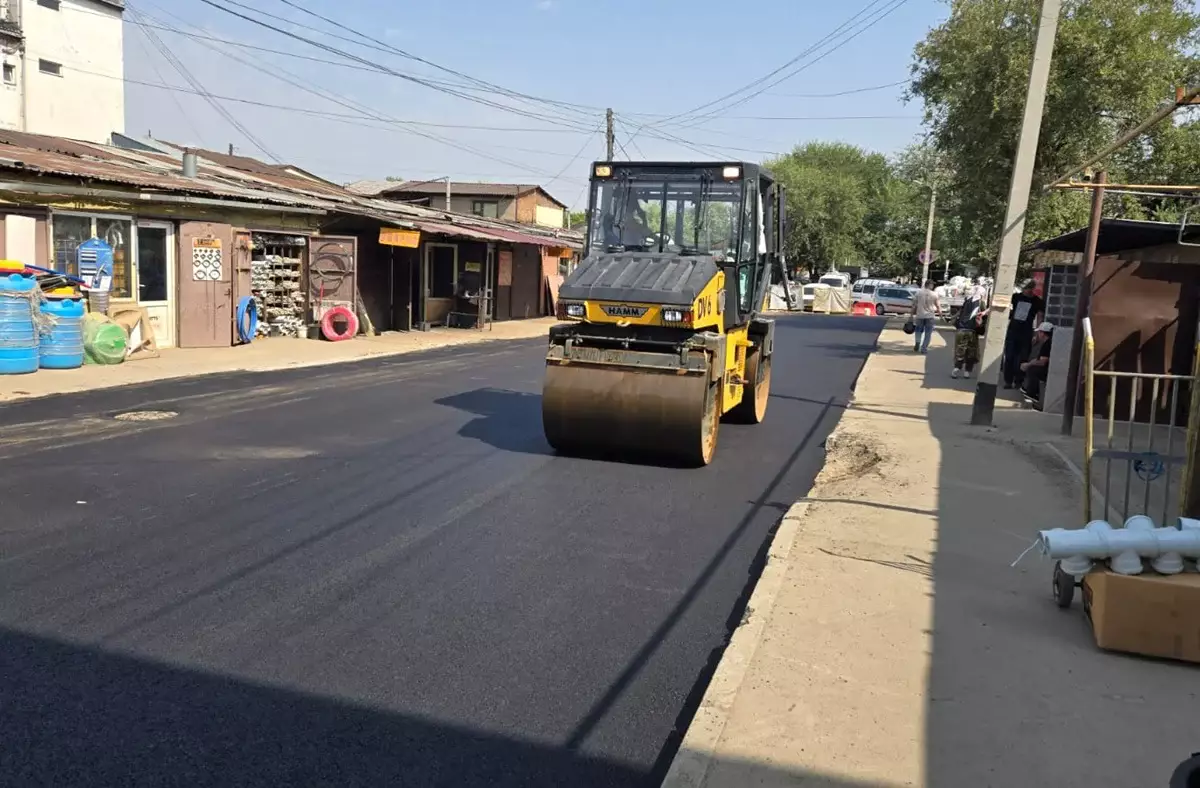 Модернизация инфраструктуры: в Алматы обновлены инженерные сети, дороги и освещение