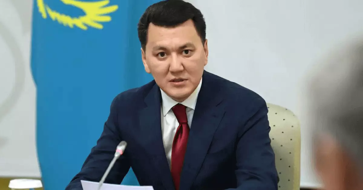   Президент бекіткен құжат ішкі саясат саласындағы жұмысты жүйелеп, үйлестіруді көздейді – Ерлан Қарин   