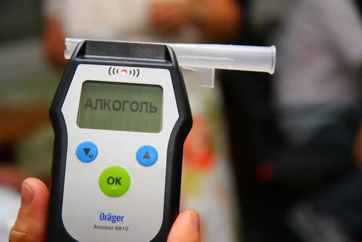 Почему отказ от теста на алкоголь в Казахстане может стоить работы — разъяснение суда - новости на Lada.kz 05.11.2025