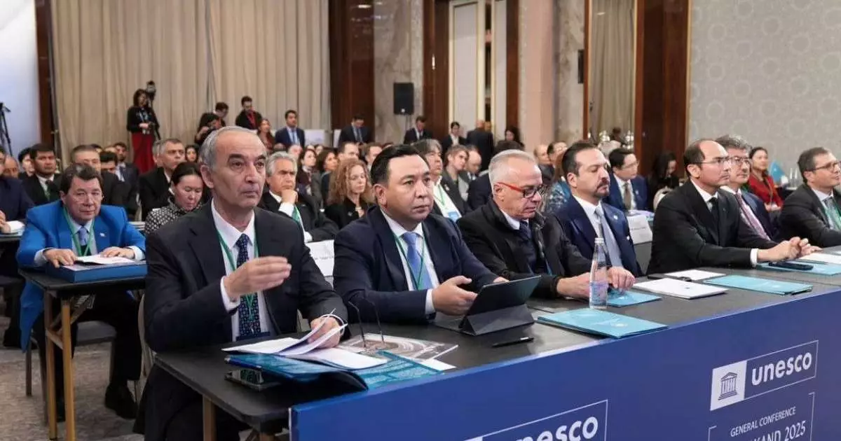  Самарқанд төрінде түркі рухы жаңғырды 