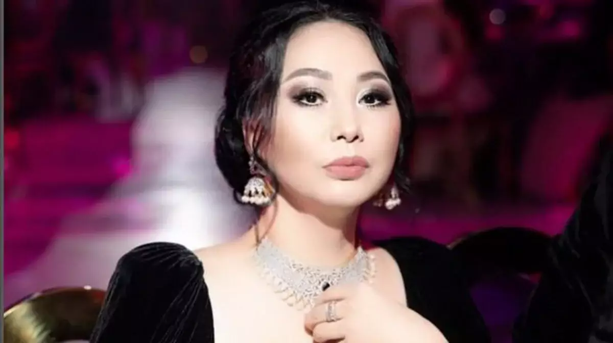 «Отбасын ойран ететін қатындар...»: Қарақат Әбілдина Қабатовтың «тоқалы» туралы ойын айтты