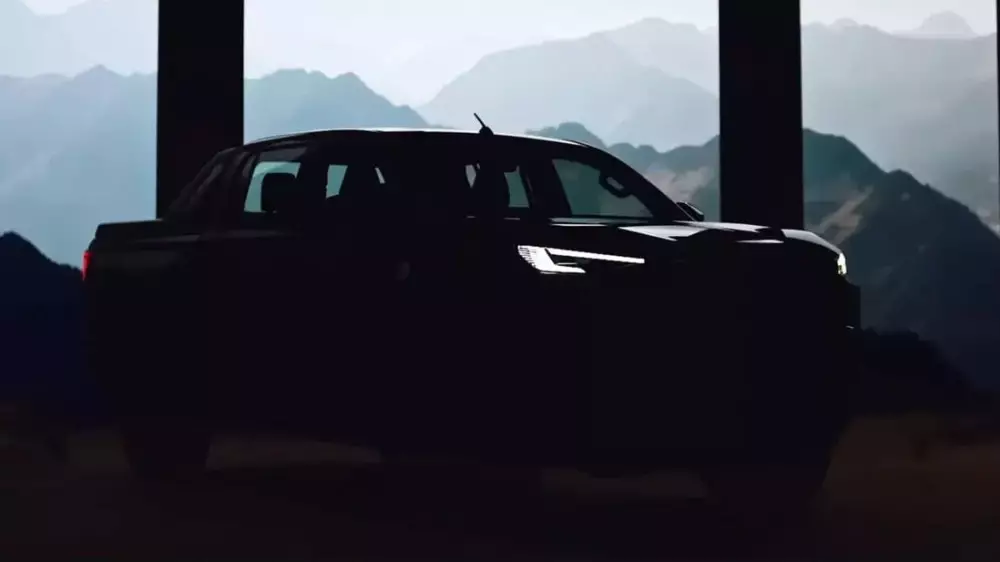 Появился тизер новой Toyota Hilux. Смотрим