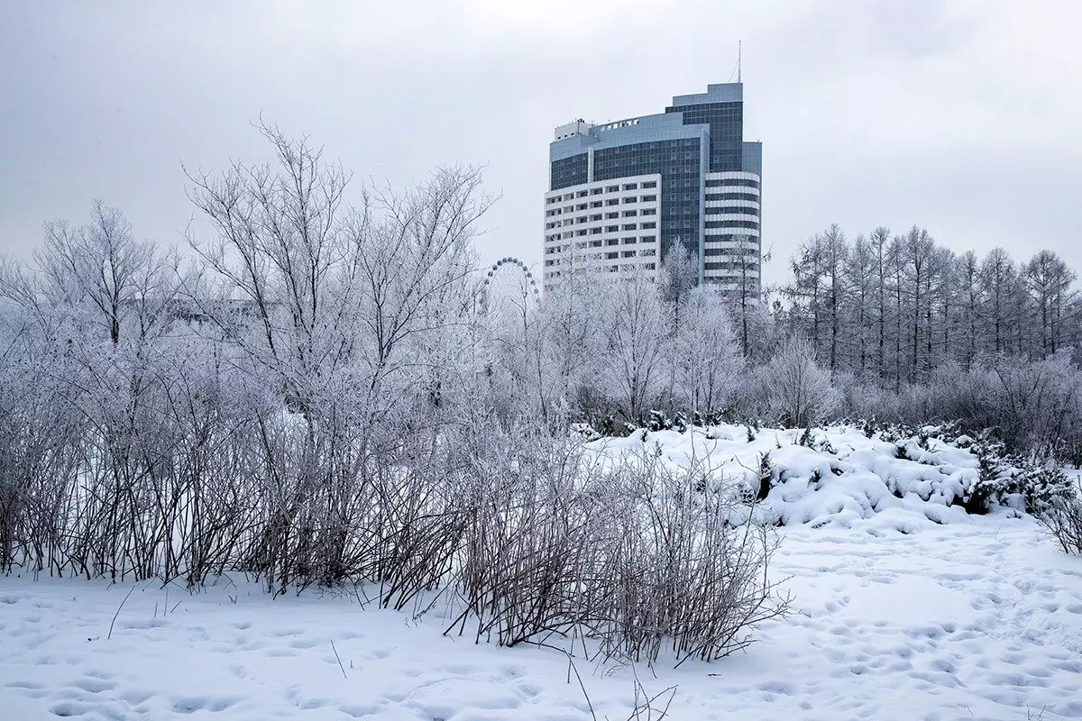 Снег, метель и гололед ожидаются в Астане