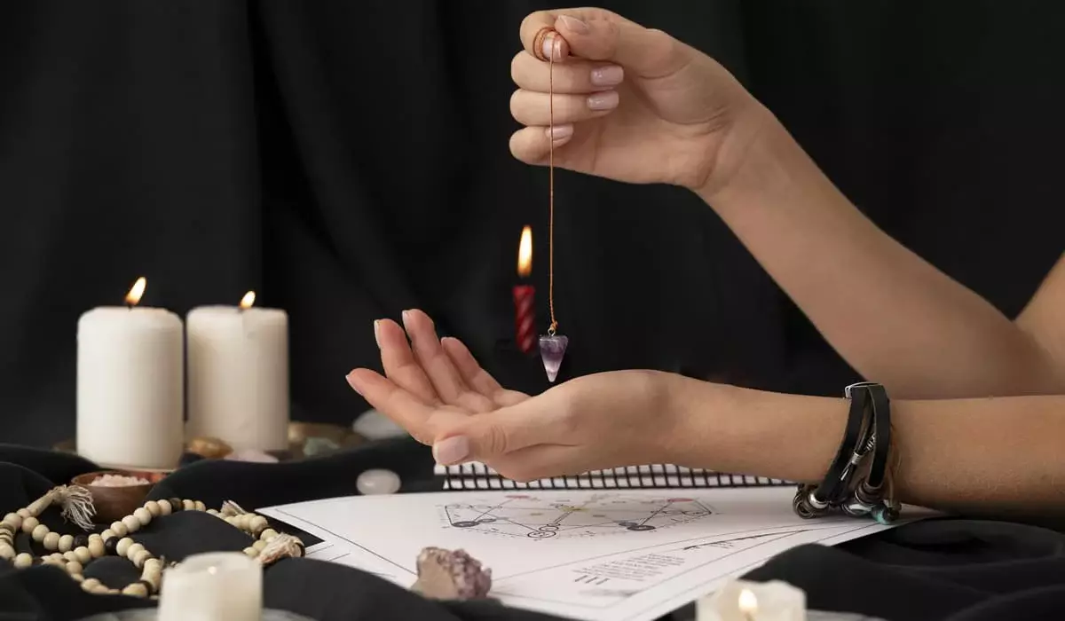 «Снимала порчу» за 4,5 млн тенге: женщина обманула знакомую в СКО