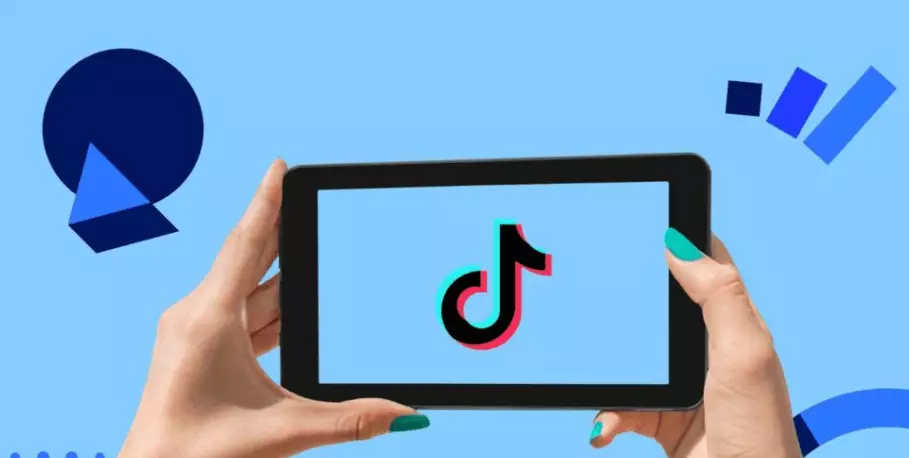 Малый бизнес — большой эффект: как активность предпринимателей в TikTok влияет на экономический рост