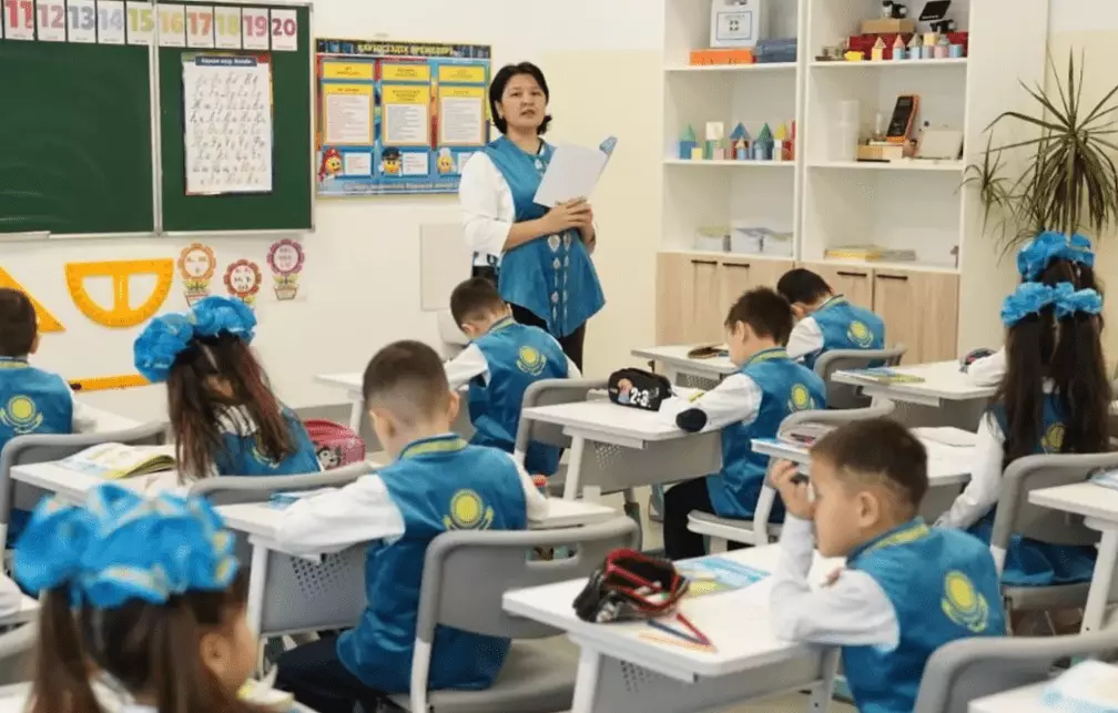 TikTok запустил четвёртый ежегодный конкурс #УчителяКазахстана