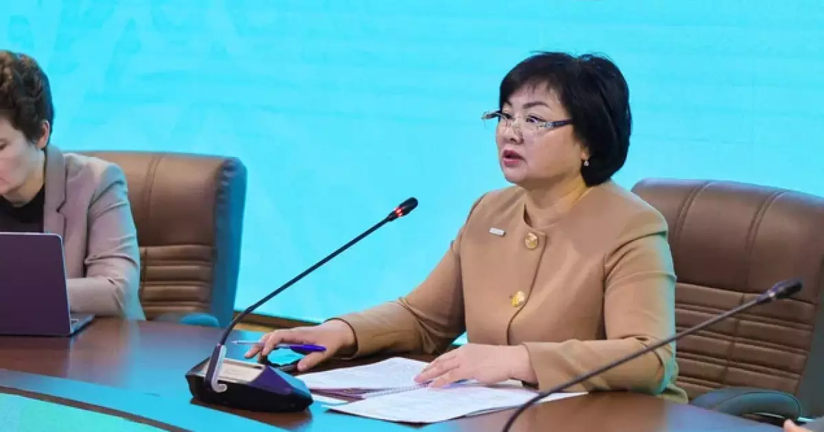   Цифрлық трансформация: «AMANAT» партиясы педагогтардың цифрлық сауатын арттыруға мүдделі   