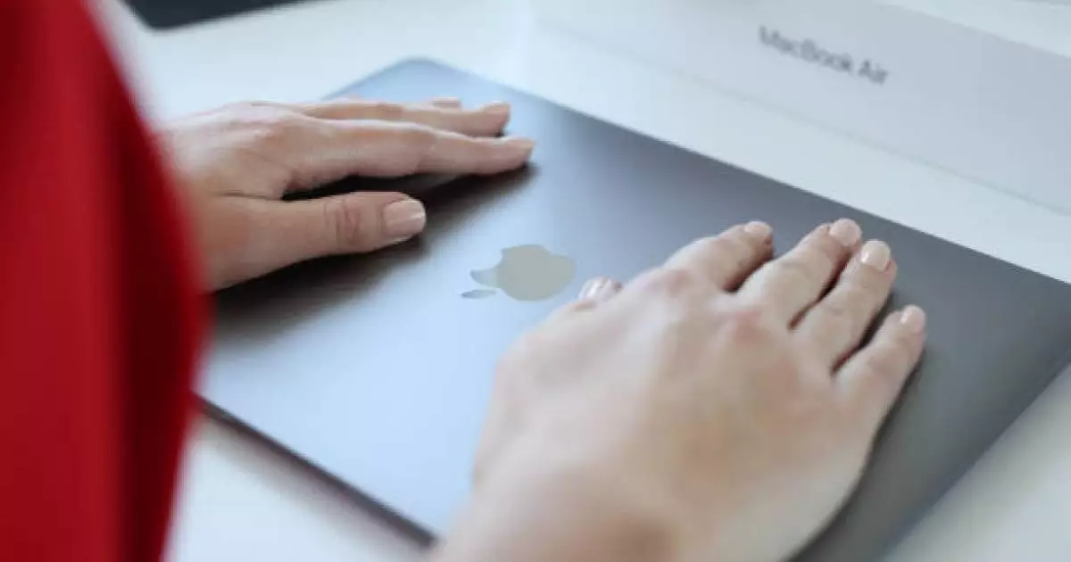  Apple компаниясы арзан MacBook шығармақ 