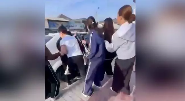 В Казахстане возвращаются средневековые обычаи в процессе декоммунизации — эксперт.