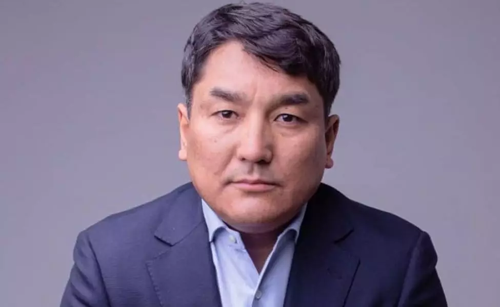 Находящийся под арестом Алмазбек Садырбай обратился к президенту с помощью ИИ