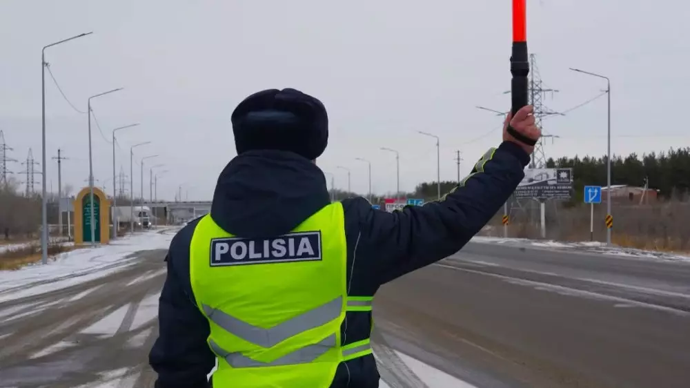 Полиция перешла на усиленный режим в Костанайской области