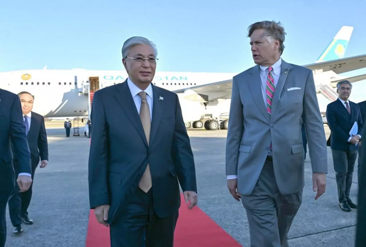 Президент Казахстана прибыл в Вашингтон