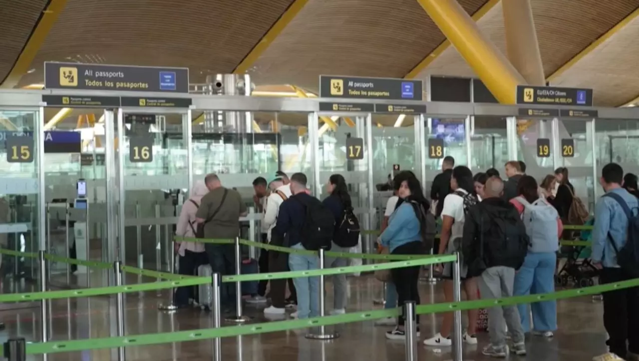 Хакерлер ұшақтарды қарауылға алды