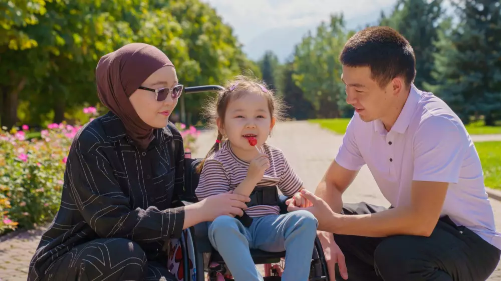 “Когда я буду ходить?“: казахстанцы смогут бесплатно пройти тест на “смайликов“