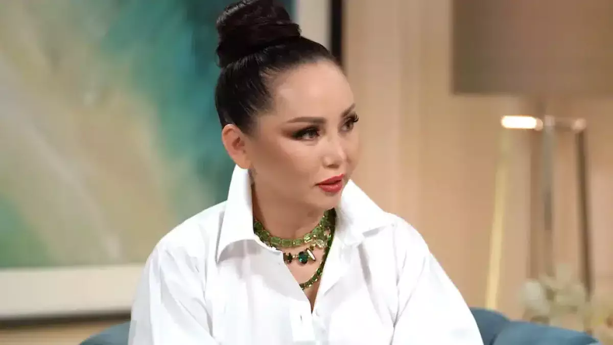 «Еркектерге ғана бола ма?»: Баян Алагөзова «бірнеше күйеуге» шығуды заңдастыруды ұсынды